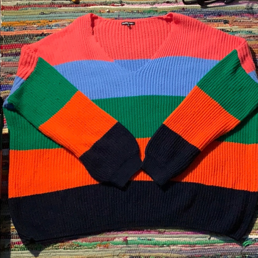 Color blocked sweater